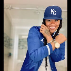 Meet your Posher, Sheena